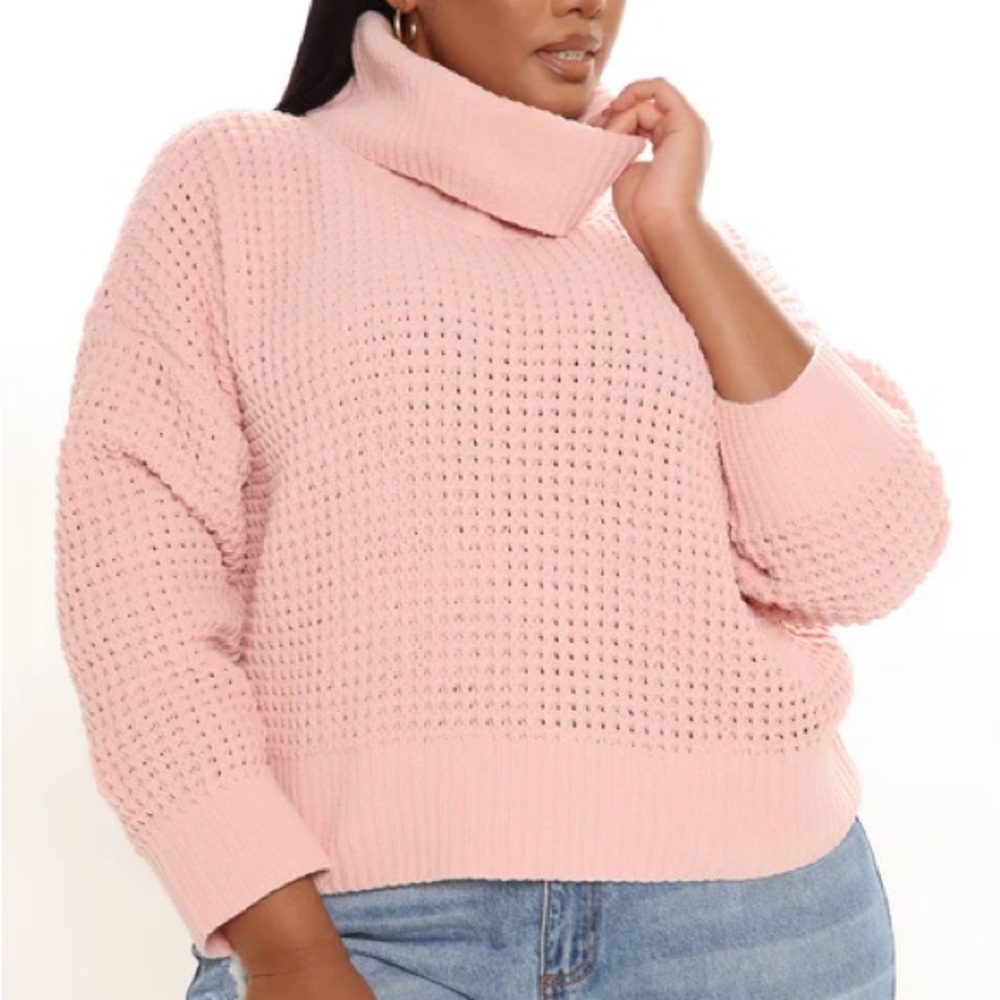 Women’s Fashion Nova Blush Turtleneck sweater size XL